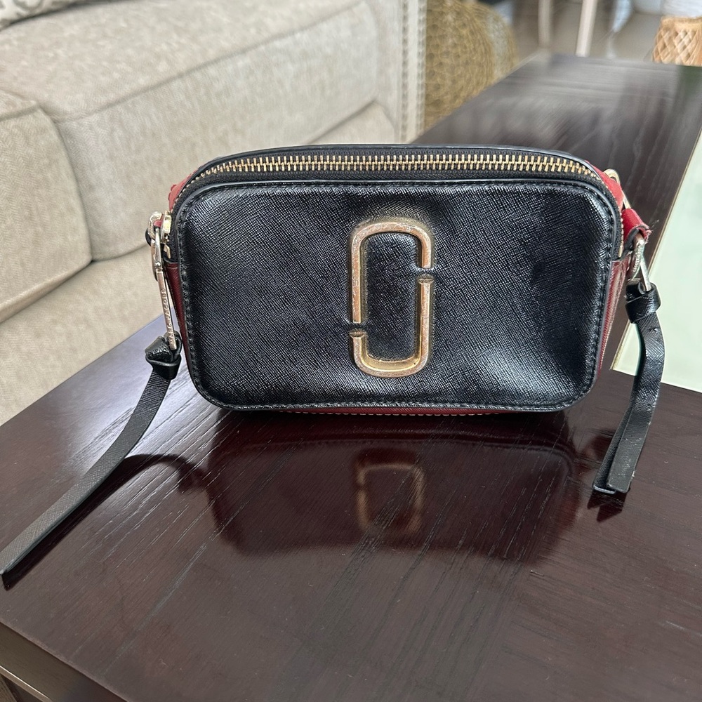Black and Maroon Marc Jacobs Crossbody Bag